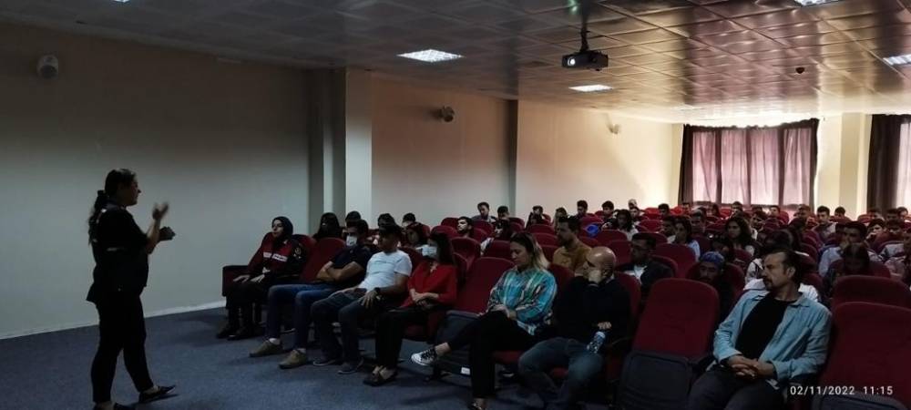 Adana İl Jandarma Komutanlığı KADES Bilgilendirme Semineri 